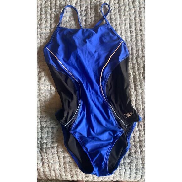 Speedo Will men’s Competition swimsuit Small - Picture 1 of 4